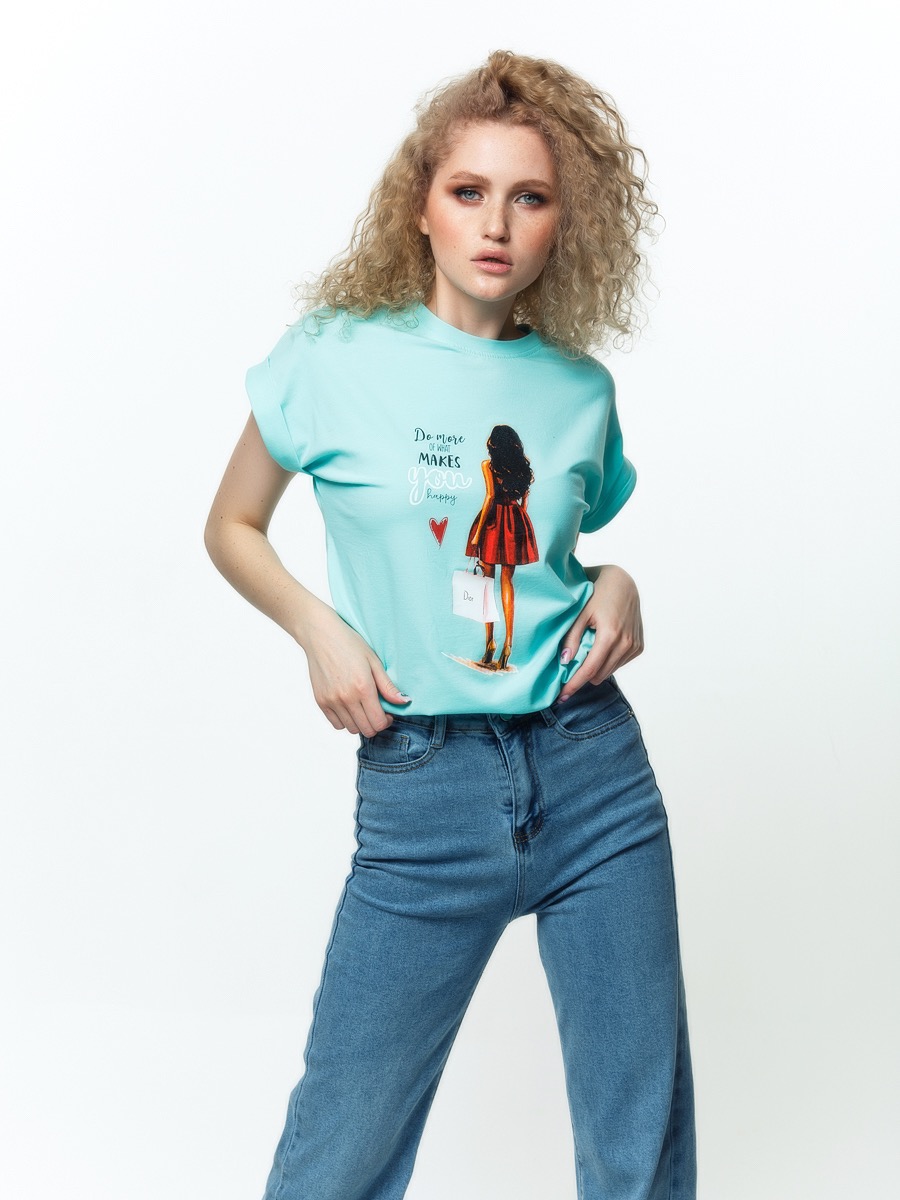 Картинка Футболка с принтом «Девушка с Dior» от магазина Seller — готовый магазин одежды